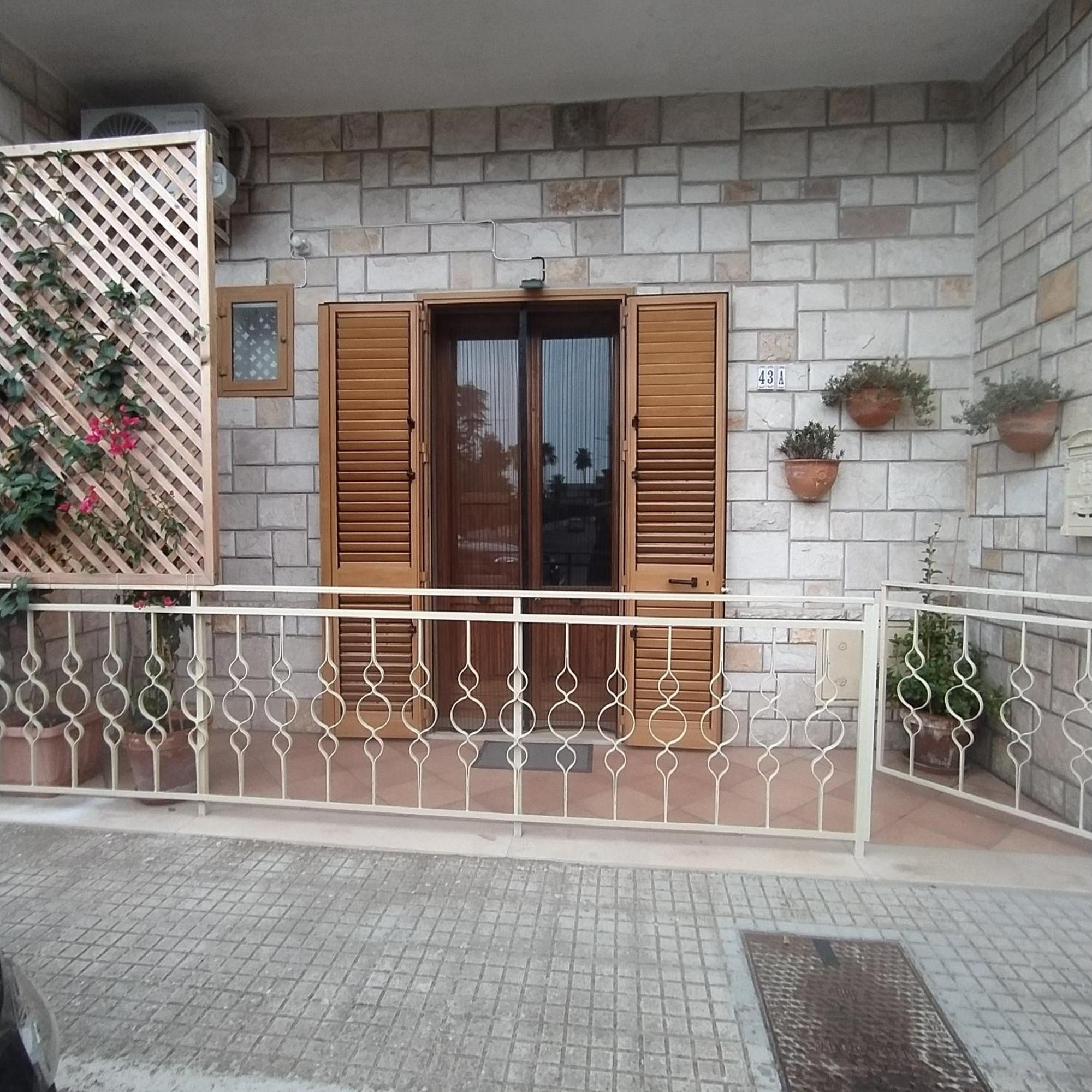 La Casetta Col Cortile Лечче Экстерьер фото