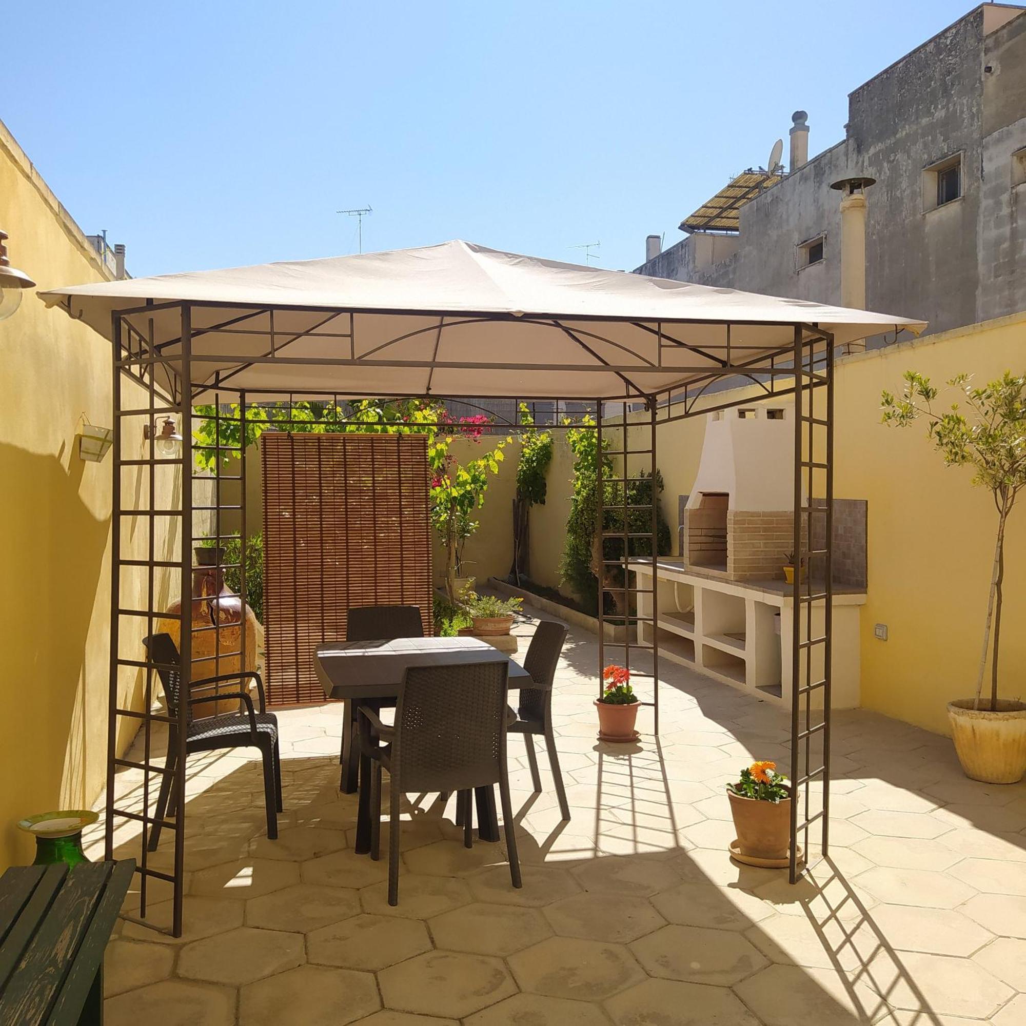 La Casetta Col Cortile Лечче Экстерьер фото